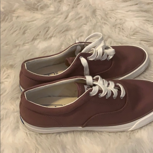 Burgundy Keds lace ups that have never been worn - Picture 2 of 2